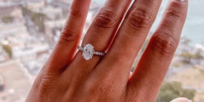 emerald engagement rings uk