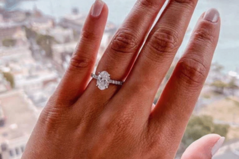 emerald engagement rings uk